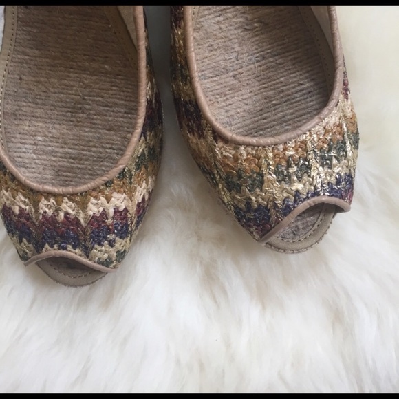 Andre Assous Payton Sling Back Espadrille Wedges - Picture 5 of 8